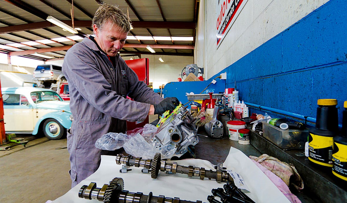 Automotive Servicing and Repairs in Moonah